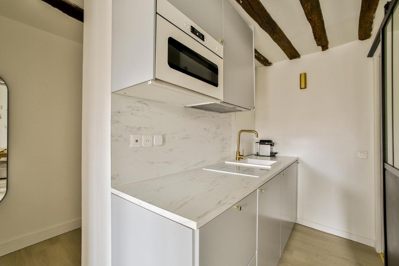 New&renovated Cosy Flat In The Marais !!! 4pers Apartment *
